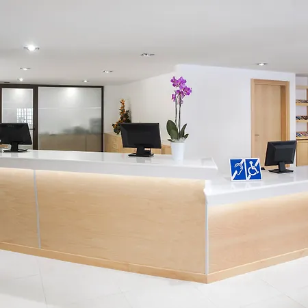 Appart hôtel Sunset Harbour Club 3*
