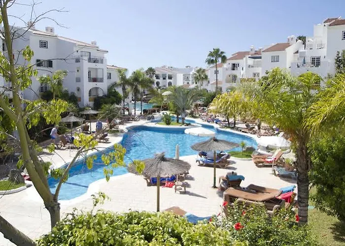 Sunset Harbour Club Aparthotel 4*